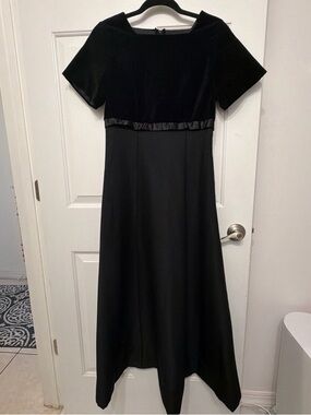 Long Black Orchestra Performance Dress